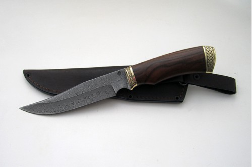 Нож из дамасской стали "Осётр"